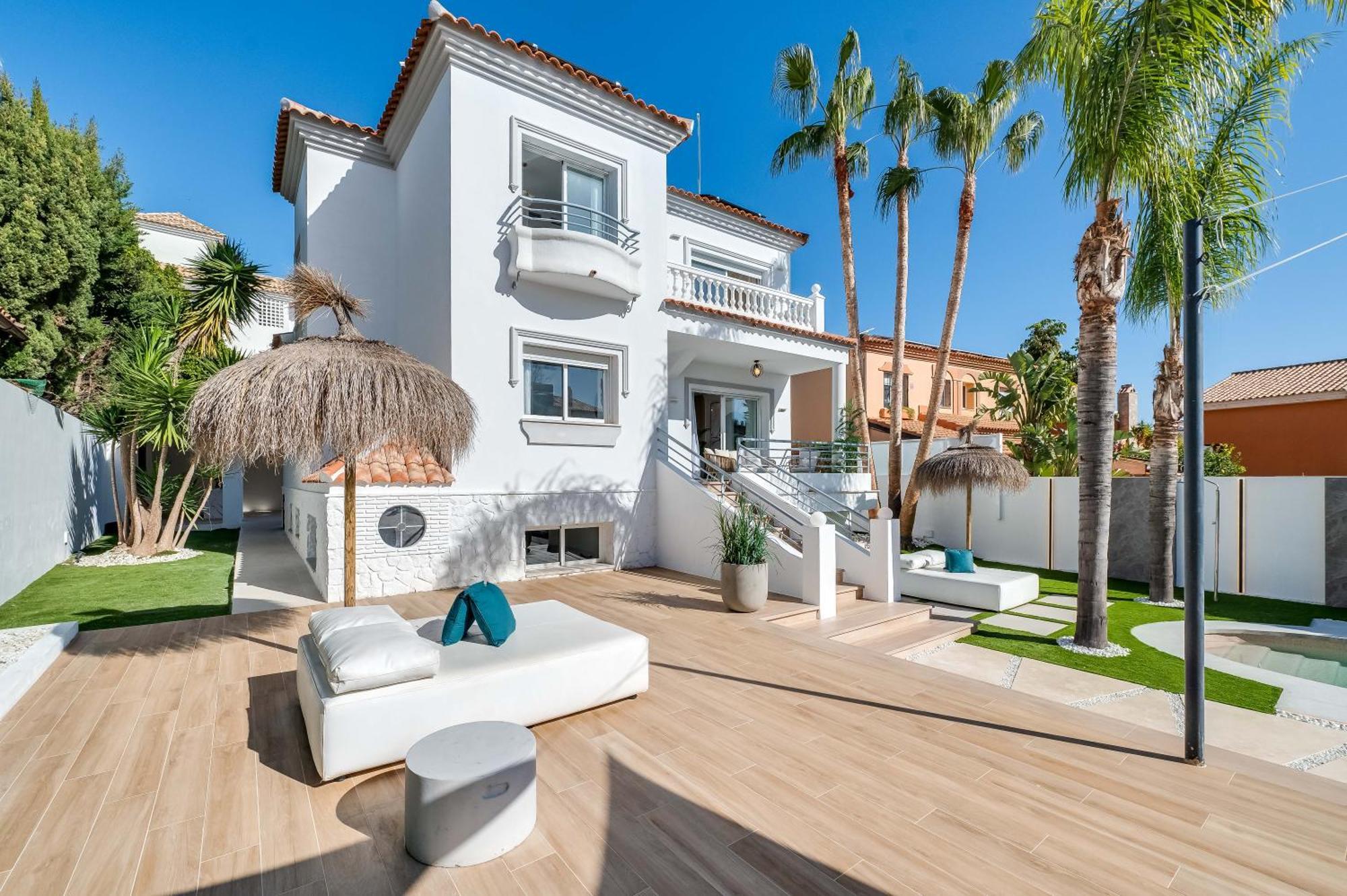 Vacation Marbella I Sunny Camelia Villa Heated Pool, Recently Renovated, Best Residential Neighborhood In Benalmadena, Short Walk To The Beach, Cinema Room Экстерьер фото