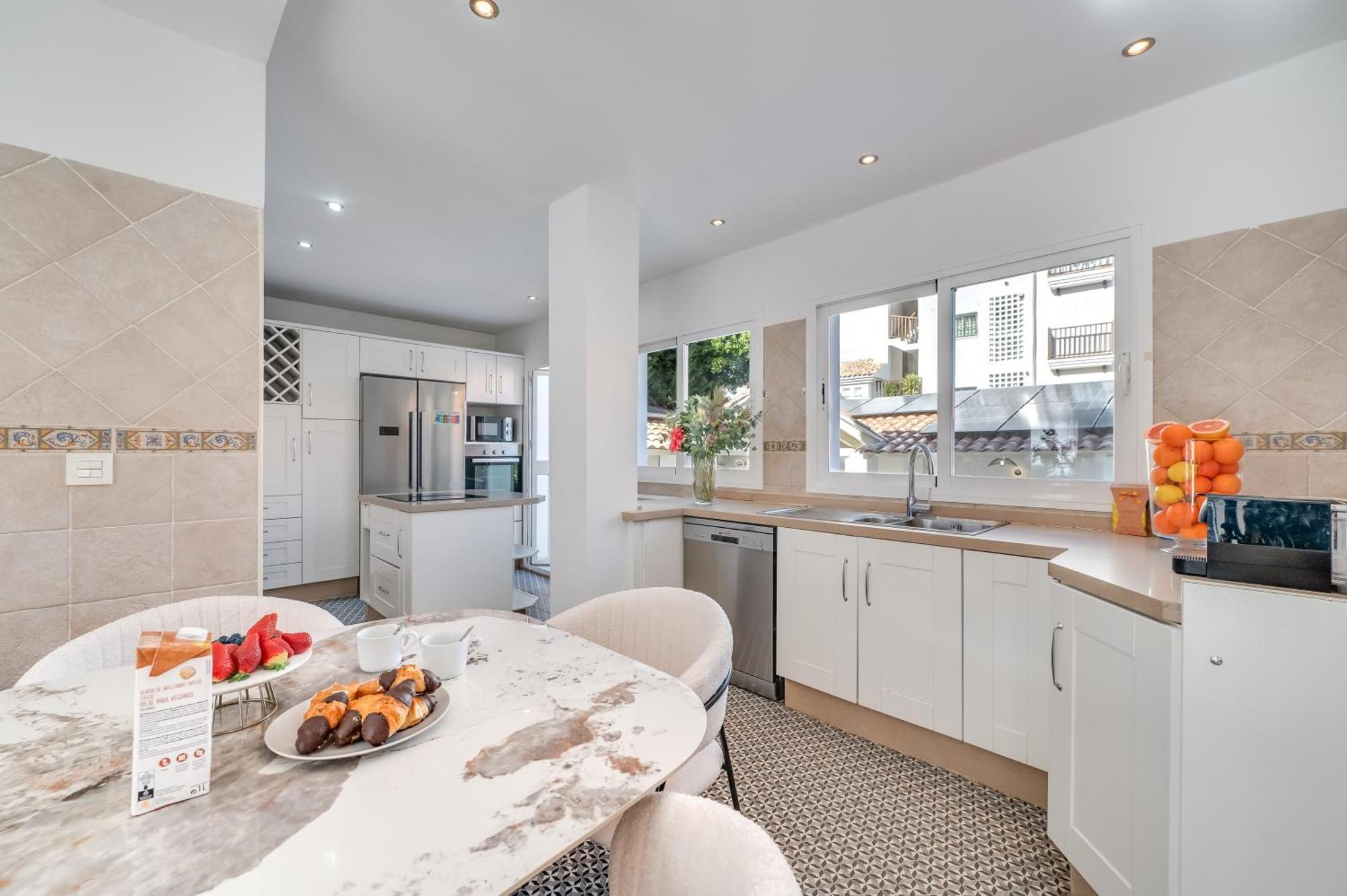 Vacation Marbella I Sunny Camelia Villa Heated Pool, Recently Renovated, Best Residential Neighborhood In Benalmadena, Short Walk To The Beach, Cinema Room Экстерьер фото