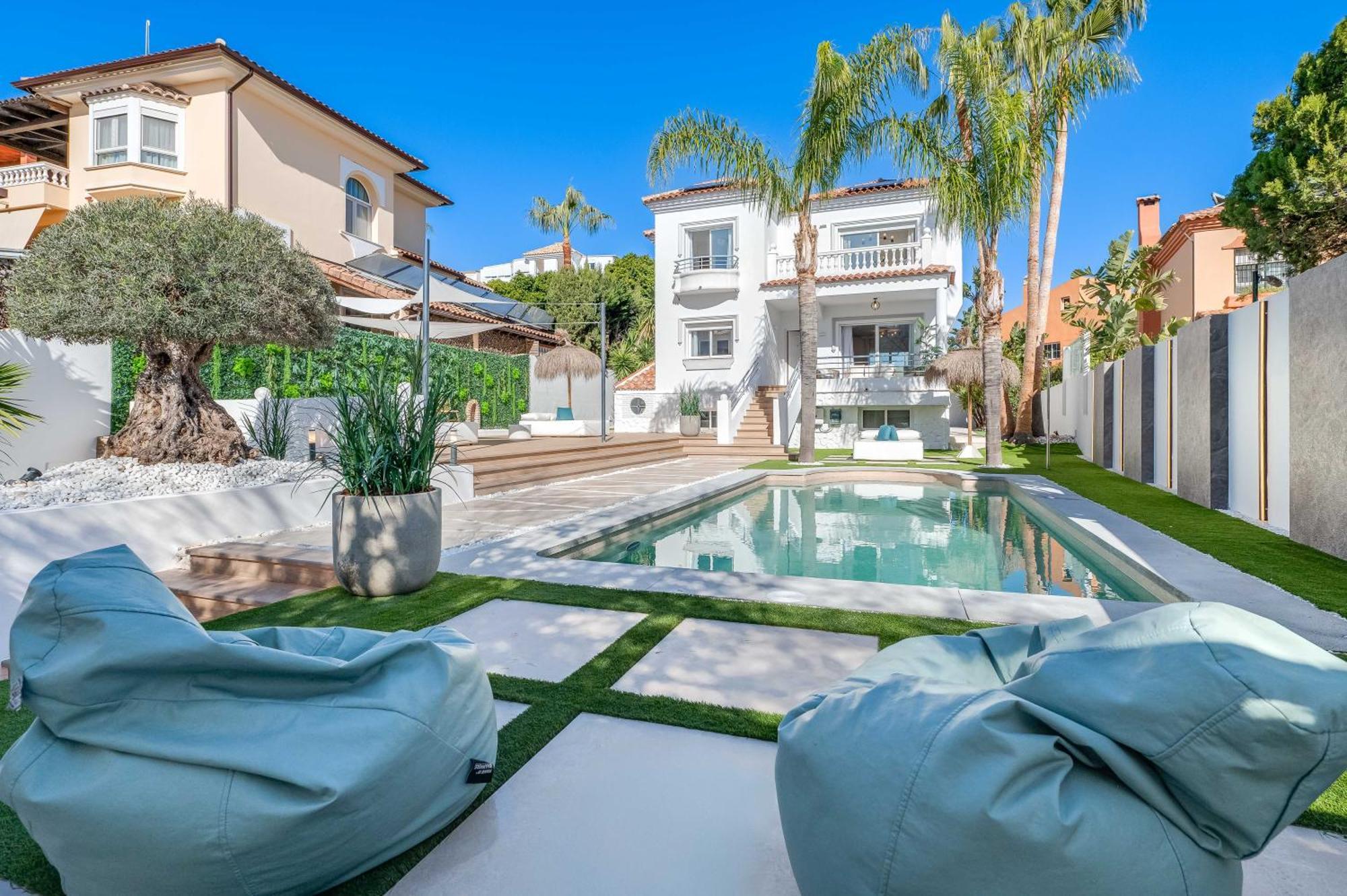 Vacation Marbella I Sunny Camelia Villa Heated Pool, Recently Renovated, Best Residential Neighborhood In Benalmadena, Short Walk To The Beach, Cinema Room Экстерьер фото