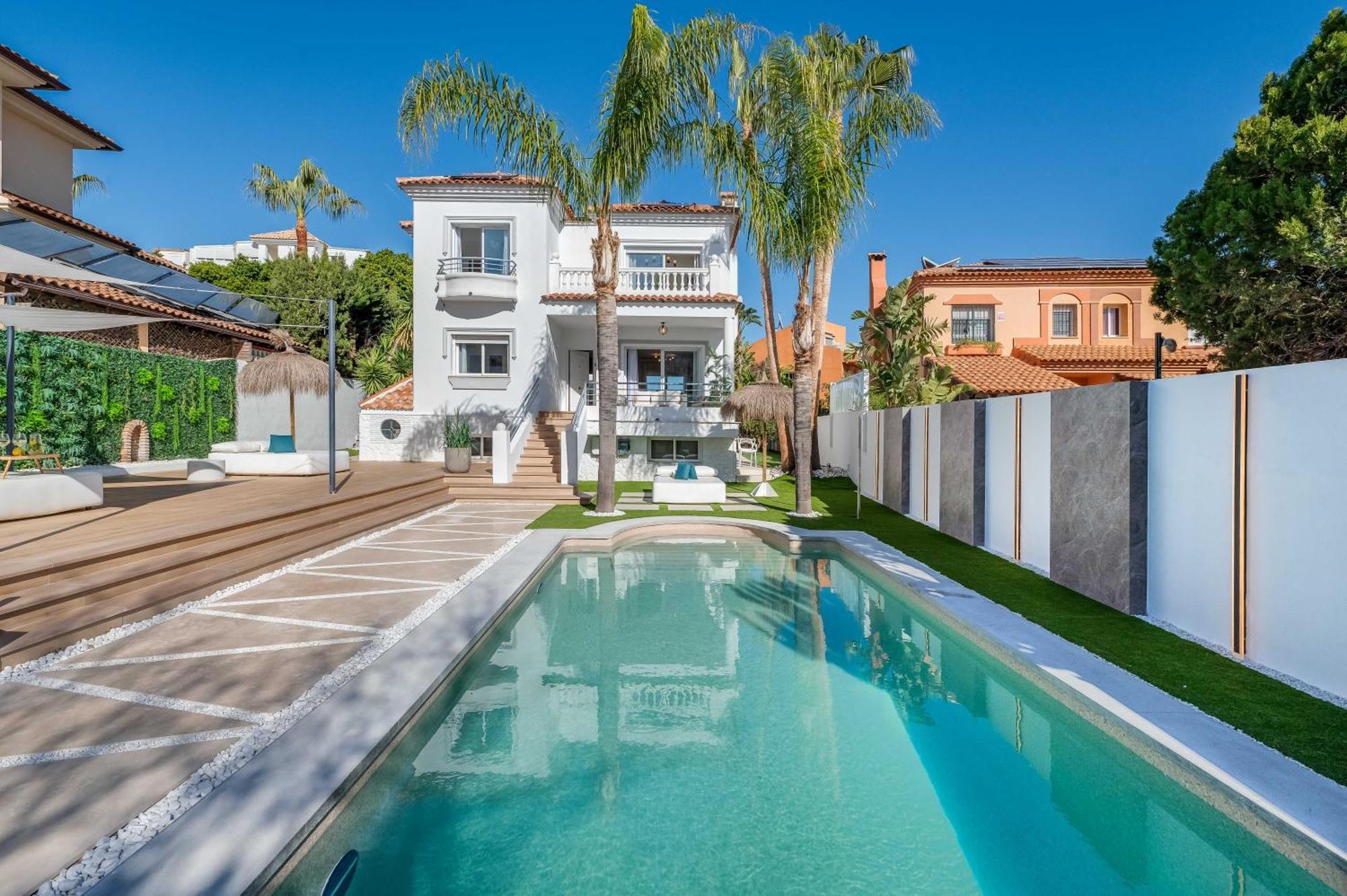 Vacation Marbella I Sunny Camelia Villa Heated Pool, Recently Renovated, Best Residential Neighborhood In Benalmadena, Short Walk To The Beach, Cinema Room Экстерьер фото